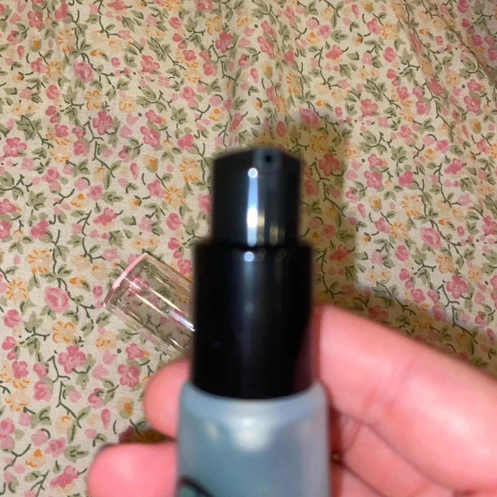 ELF Teal/Turquoise Power Grip Setting Spray & Primer Duo